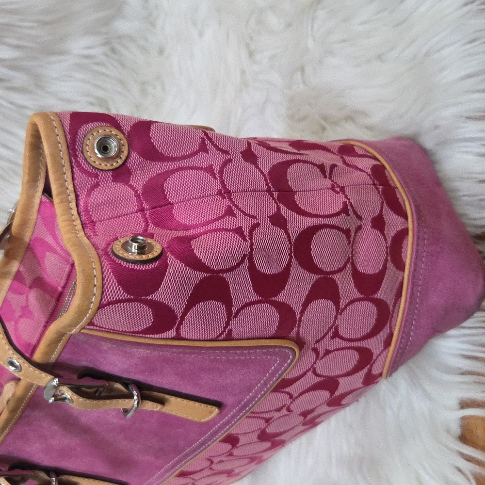 💕🔹️ Coach🔹️y2k vintage  Hampton Signature  Pink Jacquard Suede Leather Bag - Picture 4 of 14